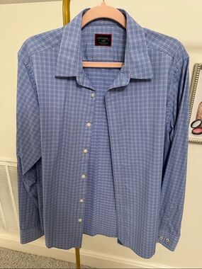 UNTUCKit Light Blue Plaid Long-Sleeve Dress Shirt